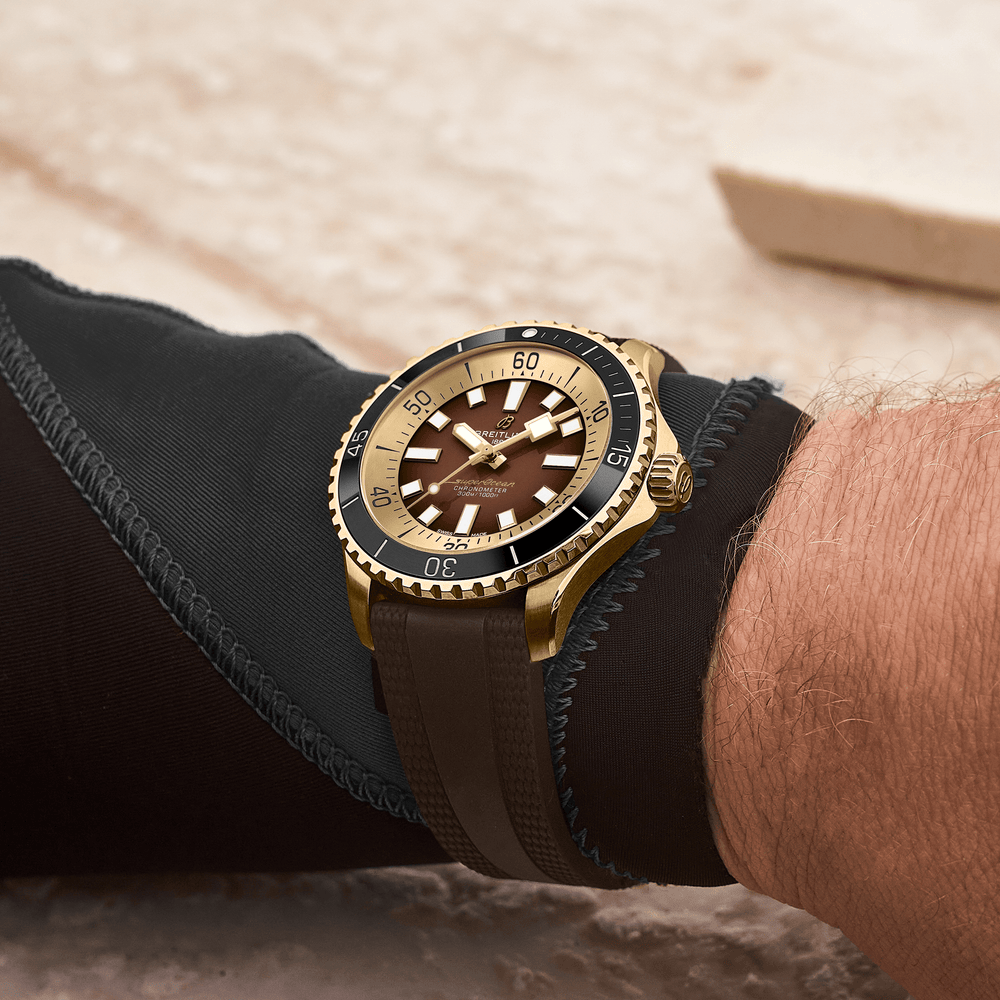 BREITLING - SUPEROCEAN AUTOMATIC 44